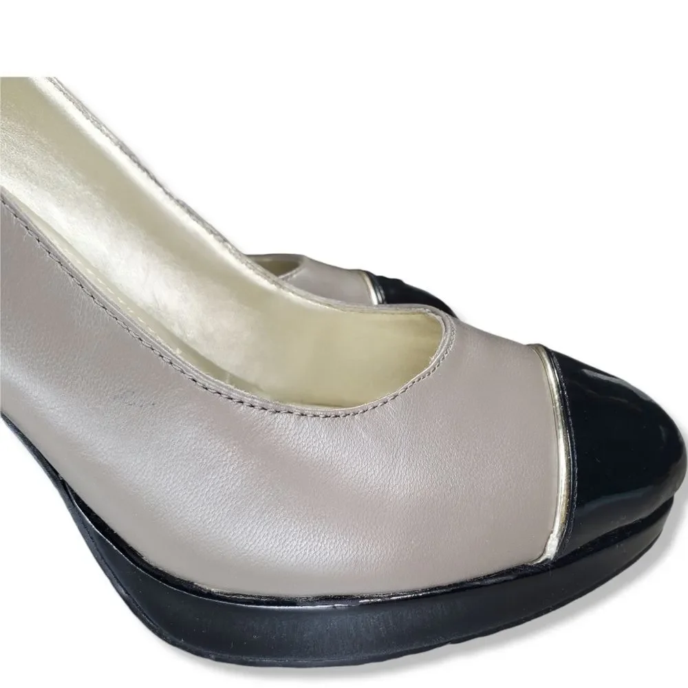 Tahari Ta-Laurie Grey Taupe Two-Tone Leather Pump - Picture 9 of 10